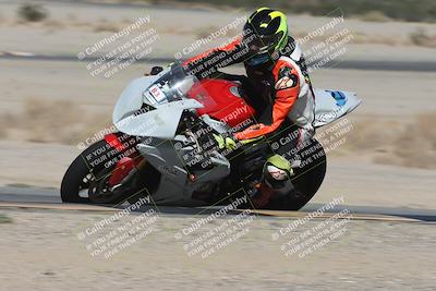 media/Oct-02-2025-Racers Edge (Thu) [[2c91cb6ab3]]/3-B Group/Session 1-Turn 9 Inside (1020am)/